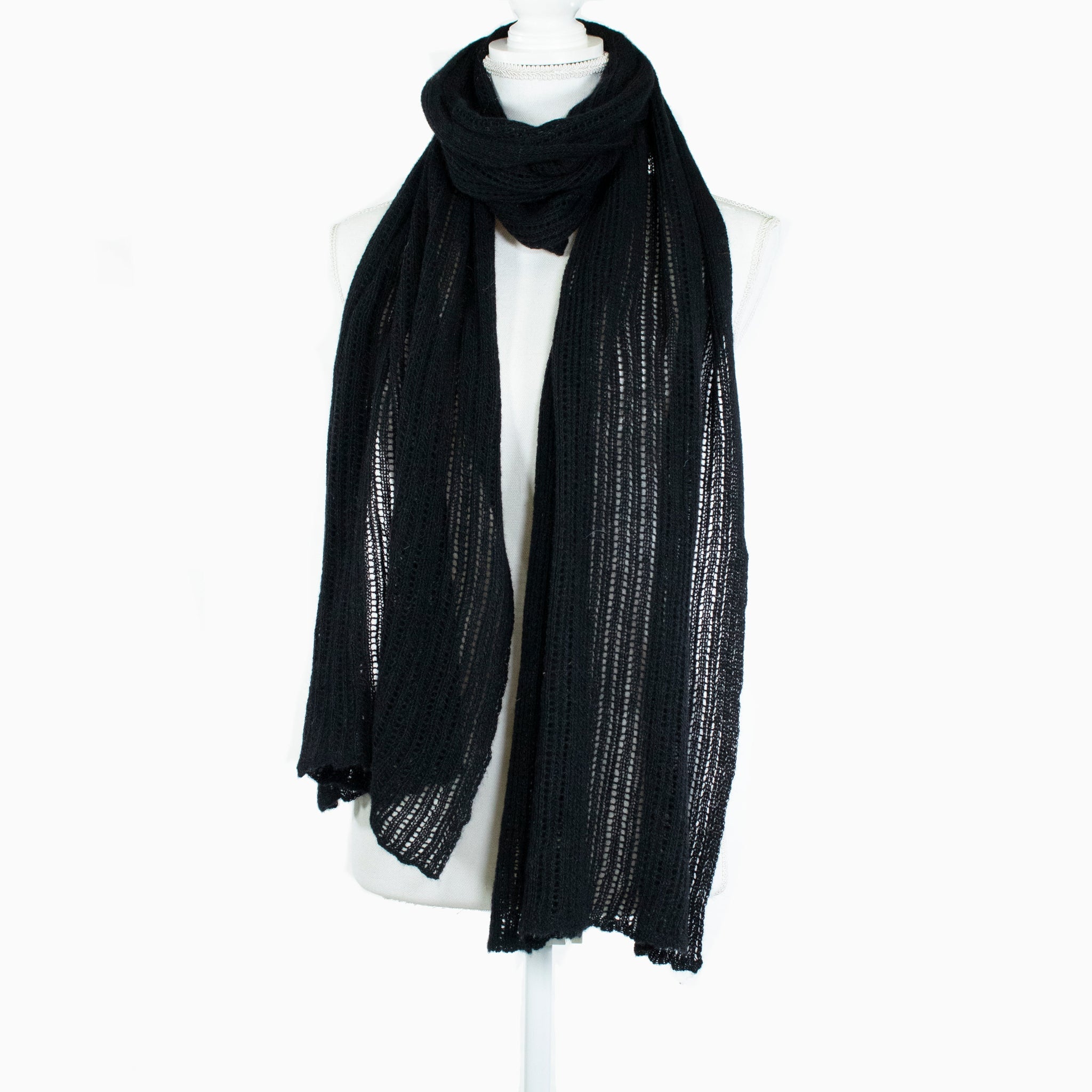 LIGHT WEIGHT OPEN WORK SCARF