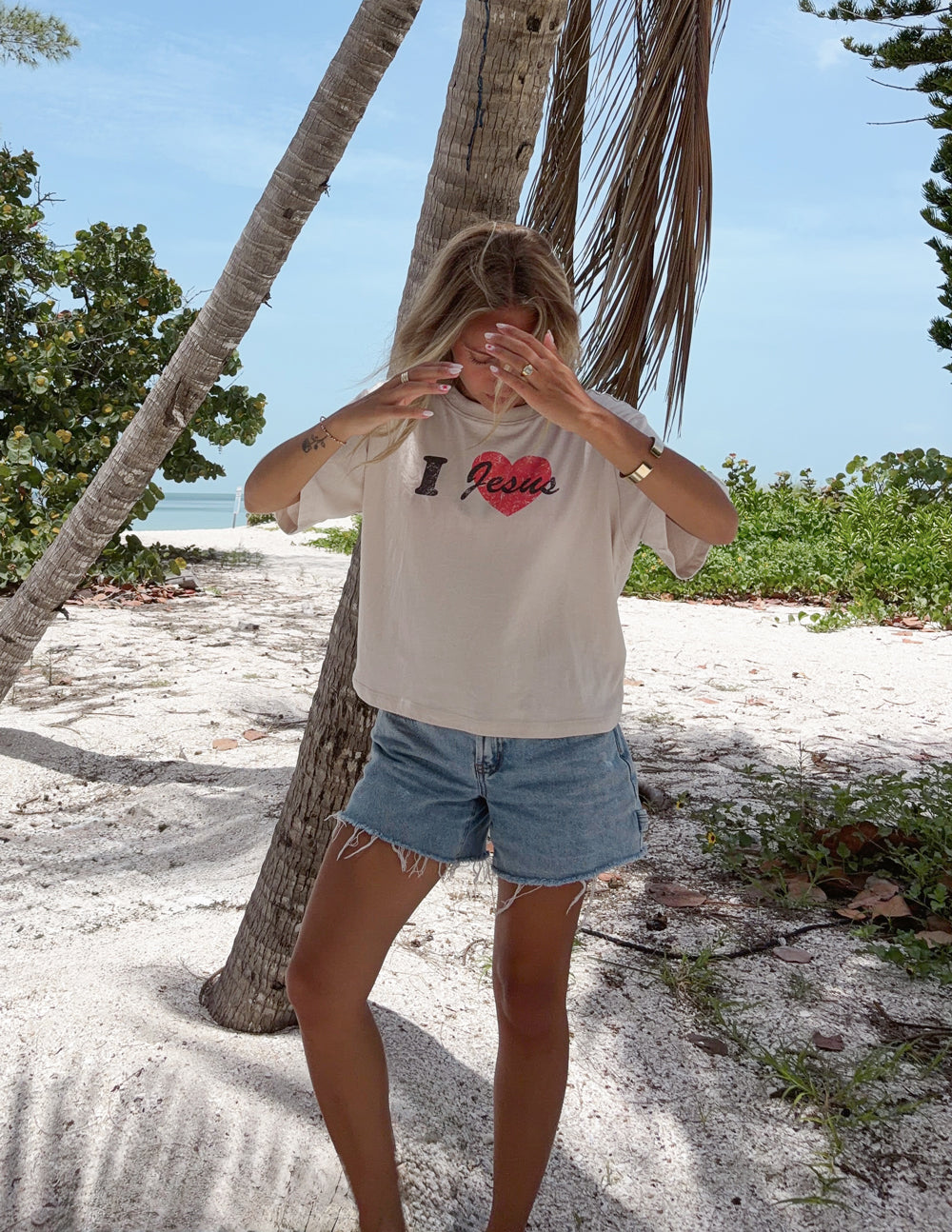 Camiseta Cropped Feminina I Love Jesus